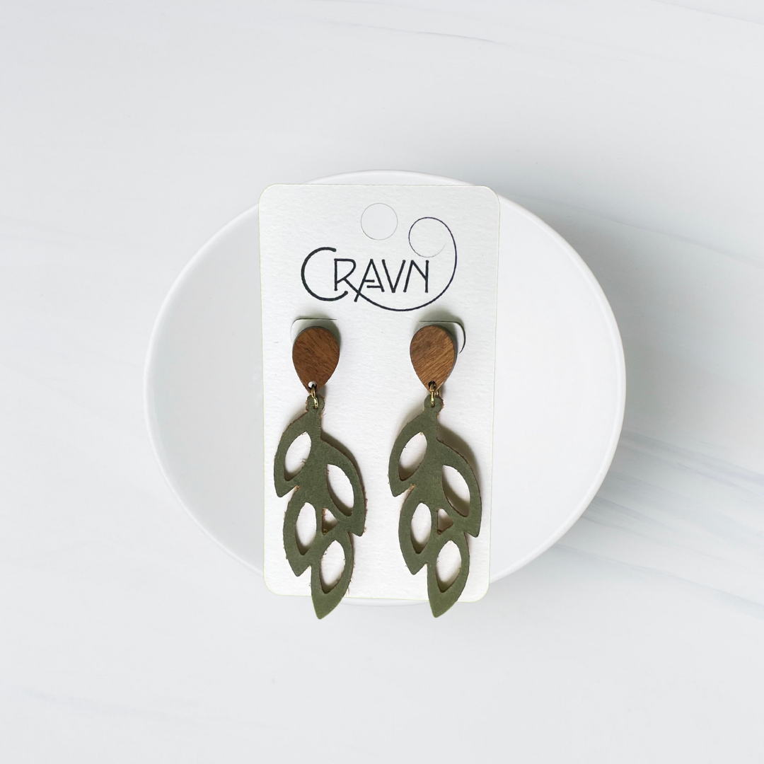 Wood & Leather Leaves